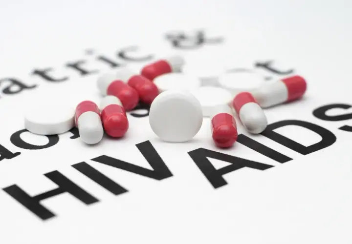 Leki na HIV: Bezpłatne w Polsce? Poznaj prawdę o kosztach!