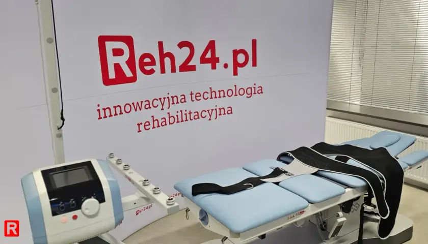 Profesjonalny sprzęt do dekompresji kręgosłupa w gabinecie Reh24.pl.