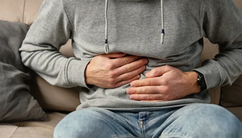 Ssanie w żołądku: Jak się pozbyć? Leki, domowe sposoby, dieta
